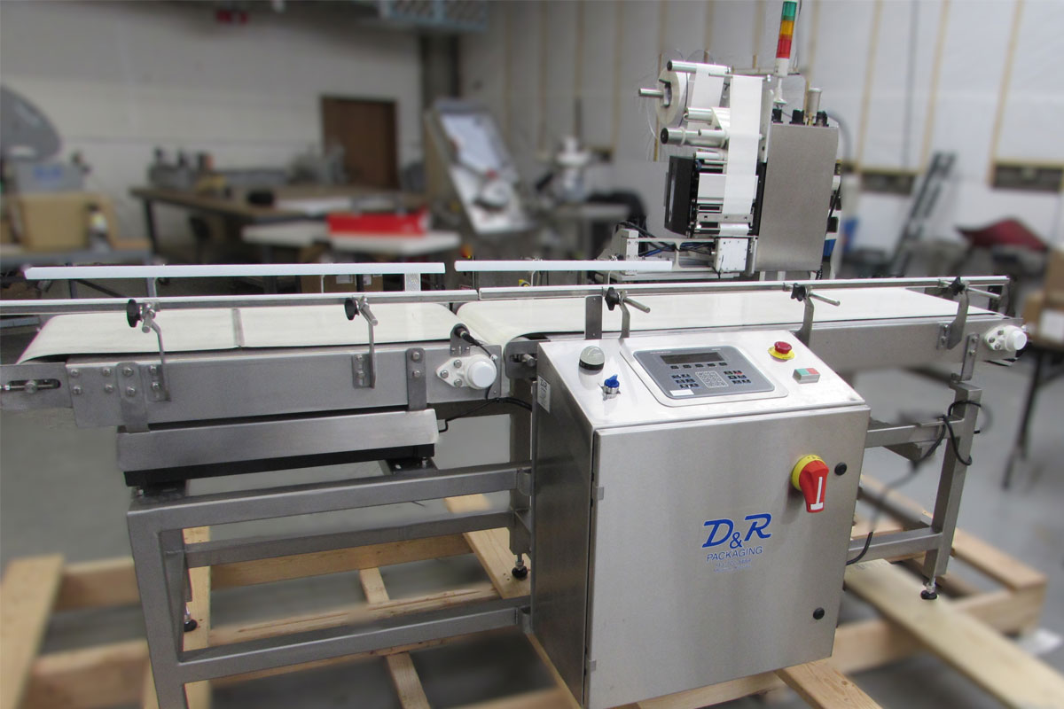 types of labeling machines